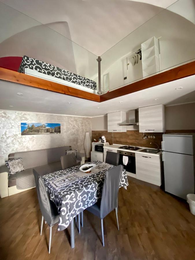 Victorys Home คาตาเนีย ภายนอก รูปภาพ
